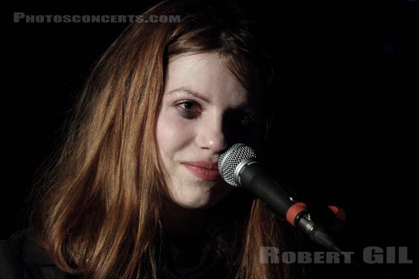 SOAP AND SKIN - 2012-04-17 - PARIS - Trabendo - 